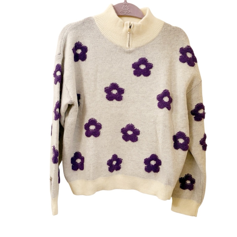 BiBi Cream and Purple Floral Design Zip Neck Sweater Size Large